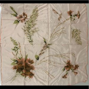 VINTAGE FLORAL SCARF